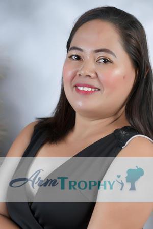 200188 - Jennifer Age: 44 - Philippines