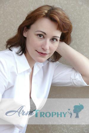 104279 - Olga Age: 39 - Russia