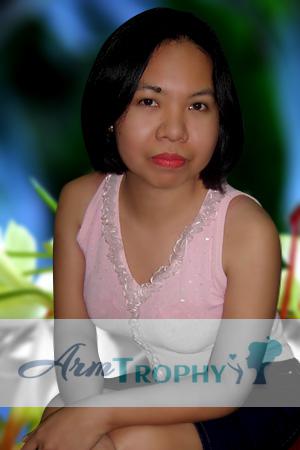 104346 - Faye Age: 43 - Philippines