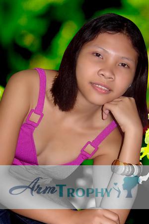 104545 - Gladys Age: 36 - Philippines