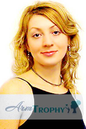 105381 - Svetlana Age: 43 - Ukraine