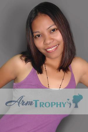 105454 - Dayana Age: 41 - Philippines