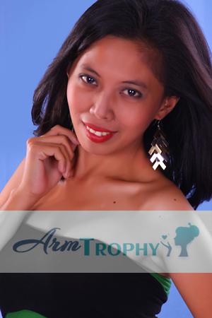 111680 - Ly-Na Marie Age: 33 - Philippines