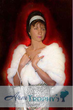111929 - Elena Age: 60 - Ukraine