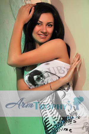 121290 - Anna Age: 28 - Ukraine