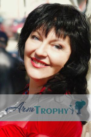 123100 - Elena Age: 60 - Ukraine