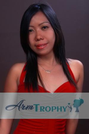 125206 - Lorraine jean Age: 35 - Philippines