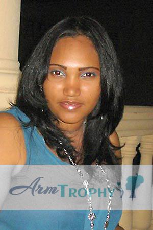 125671 - Sarabel Age: 37 - Dominican Republic