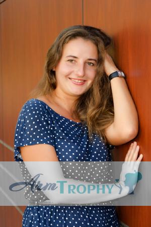 133600 - Yuliya Age: 40 - Ukraine