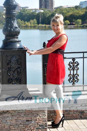 134243 - Elena Age: 42 - Ukraine