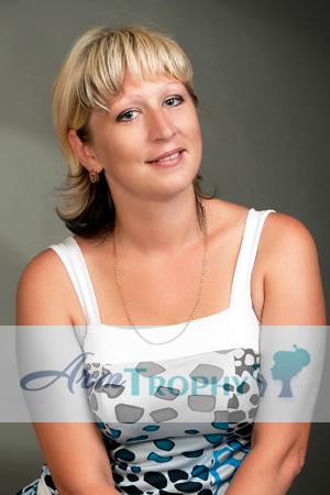 135422 - Elena Age: 40 - Ukraine