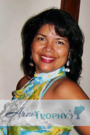 137699 - Helena Age: 49 - Colombia