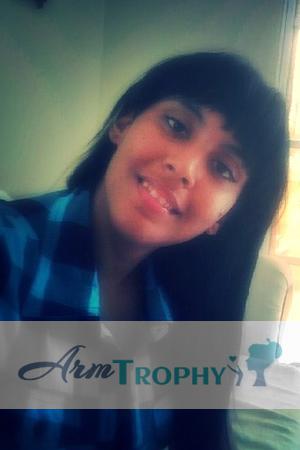 139644 - Nicol Age: 32 - Dominican Republic