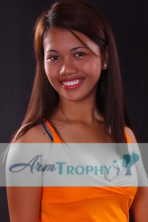140226 - Arlyn Age: 32 - Philippines