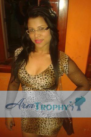 142979 - Eridania Age: 37 - Dominican Republic