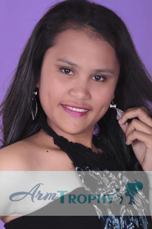 143865 - Roselyn Age: 27 - Philippines