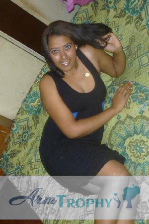 145220 - Sugeida Age: 38 - Dominican Republic