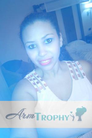 145704 - Katherine Age: 35 - Dominican Republic