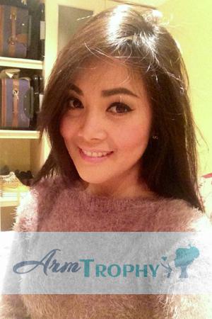 152257 - Somrudee Age: 36 - Thailand