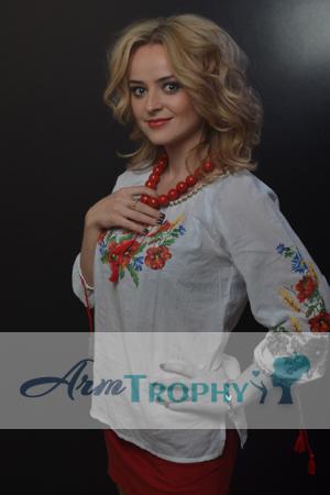 152452 - Ludmila Age: 37 - Ukraine