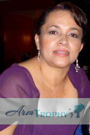 153443 - Olga Lucia Age: 61 - Colombia