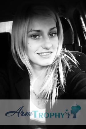 155627 - Lyubov Age: 36 - Russia