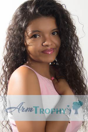 156628 - Daniela Age: 30 - Colombia