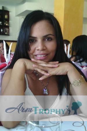 157153 - Maria Age: 38 - Colombia