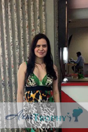 157467 - Liseth Age: 48 - Colombia