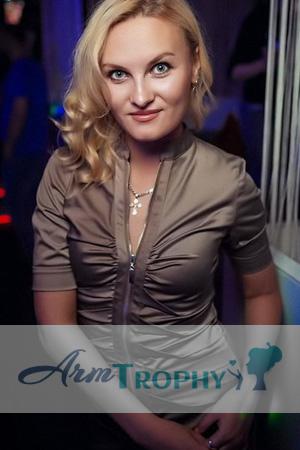 158582 - Anastasia Age: 35 - Russia
