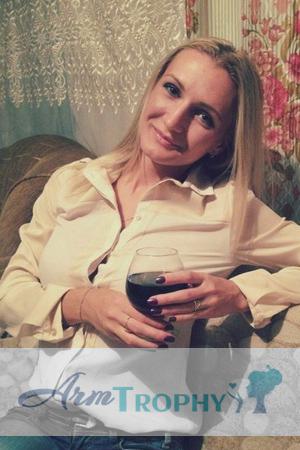 159109 - Evgeniya Age: 36 - Russia