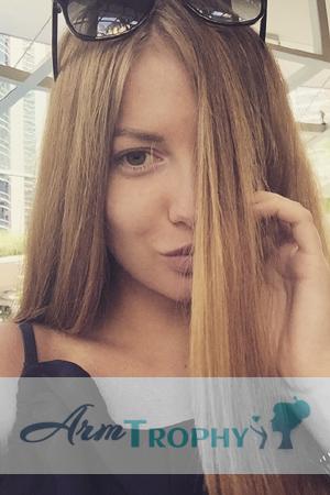 159367 - Kristina Age: 32 - Russia