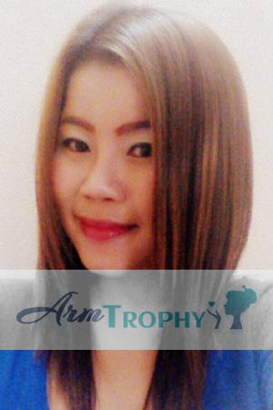 159704 - Somkhuan Age: 45 - Thailand