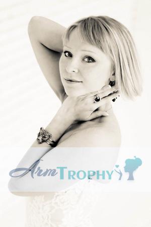 160000 - Ekaterina Age: 42 - Russia