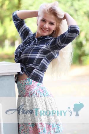 162596 - Alisa-Viktoriya Age: 32 - Ukraine