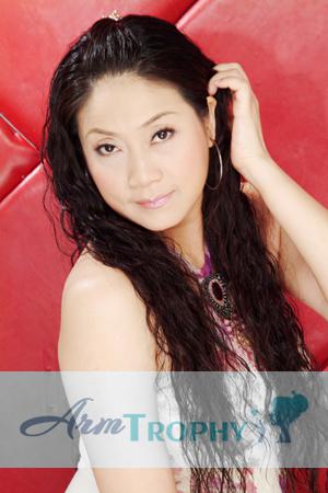 162704 - Elaine (Yulin) Age: 53 - China