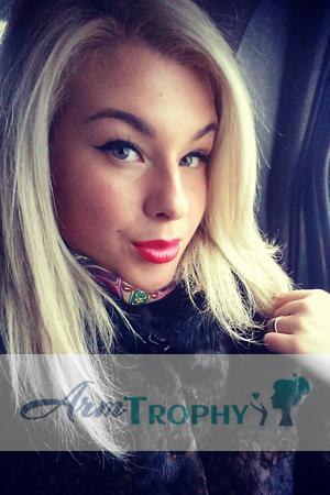 162877 - Anna Age: 33 - Russia