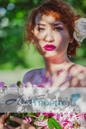 162898 - Valentina Age: 32 - Ukraine