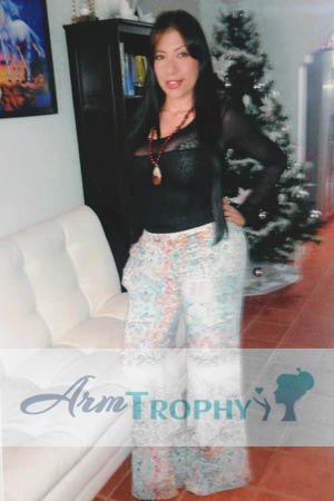 163469 - Yesenia Age: 43 - Colombia
