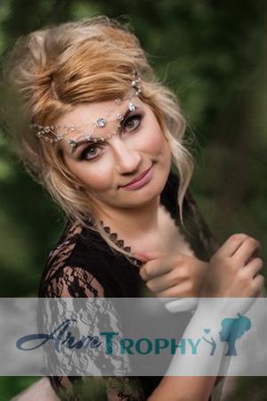 163935 - Olya Age: 32 - Ukraine