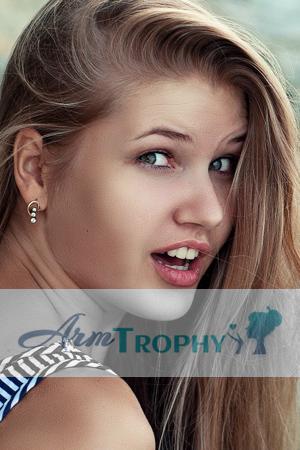 164029 - Sofiya Age: 27 - Ukraine