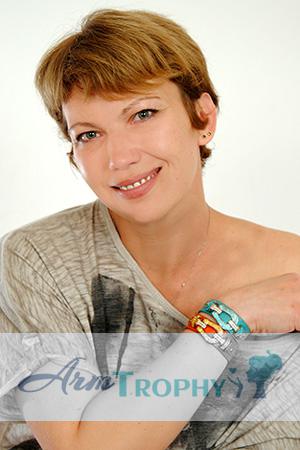 167584 - Lyudmila Age: 44 - Ukraine