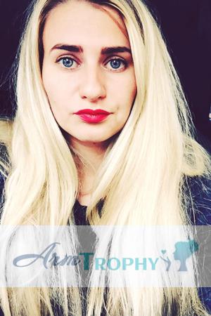 168419 - Olga Age: 34 - Russia