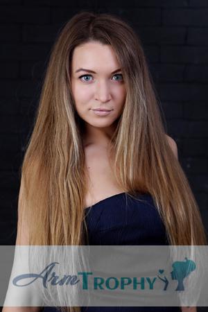 170270 - Natalia Age: 34 - Russia