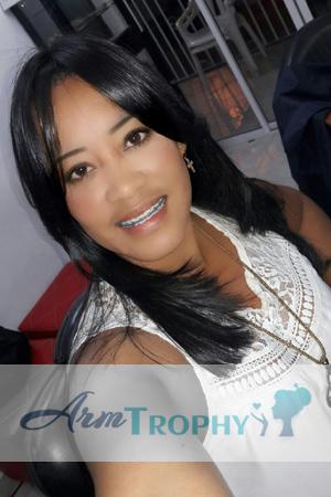 171058 - Diana Age: 42 - Colombia
