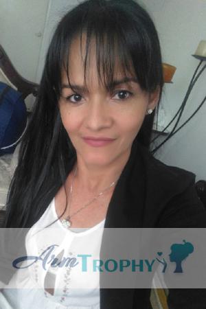 171081 - Yadira Age: 54 - Colombia