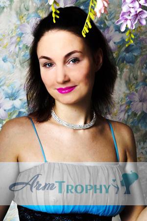 172282 - Tamara Age: 34 - Russia