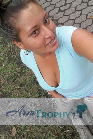 172828 - Yina Age: 34 - Colombia