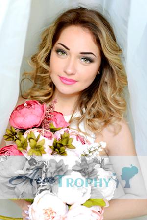 173596 - Yelena Age: 28 - Ukraine