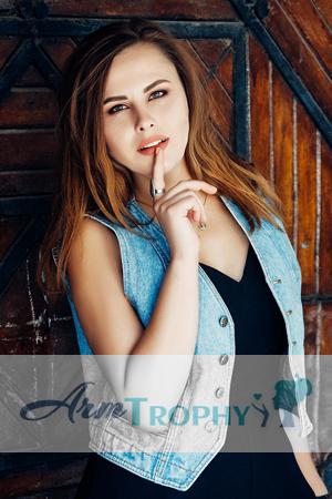 173923 - Alina Age: 32 - Ukraine